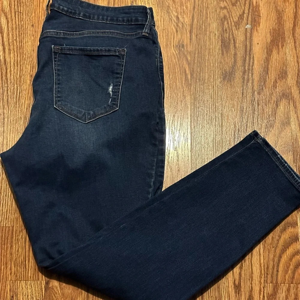 Old Navy Rockstar jeans size 14R